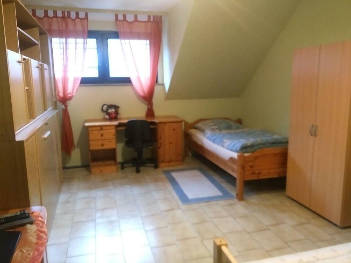 Bea'S Monteurzimmer Seckach Dış mekan fotoğraf