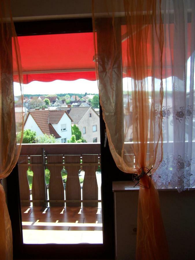Bea'S Monteurzimmer Seckach Dış mekan fotoğraf